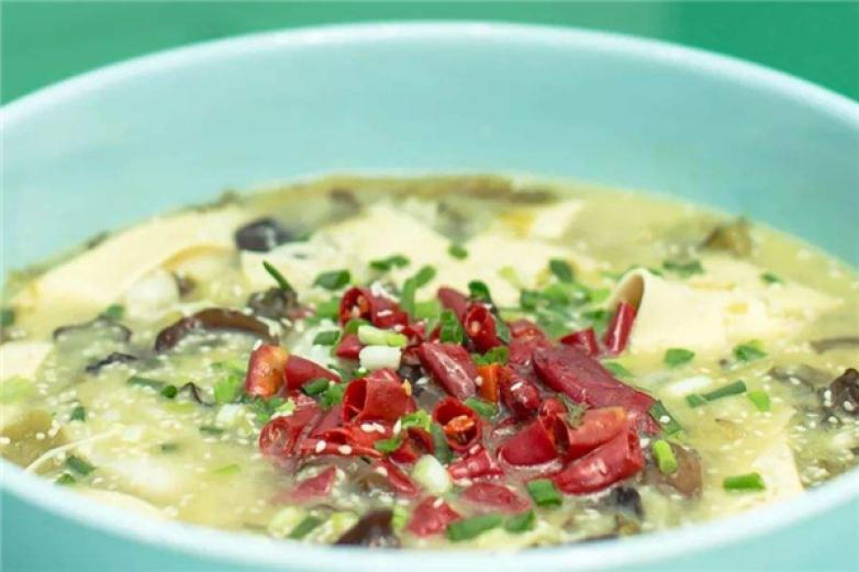 鱼排队酸菜小鱼